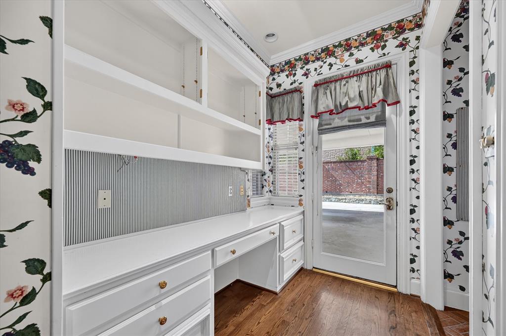 7007 Spanky Branch Court, Dallas, TX 75248