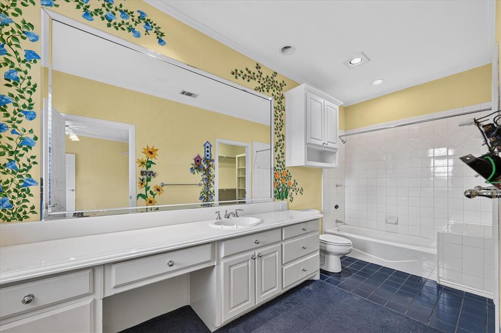7007 Spanky Branch Court, Dallas, TX 75248