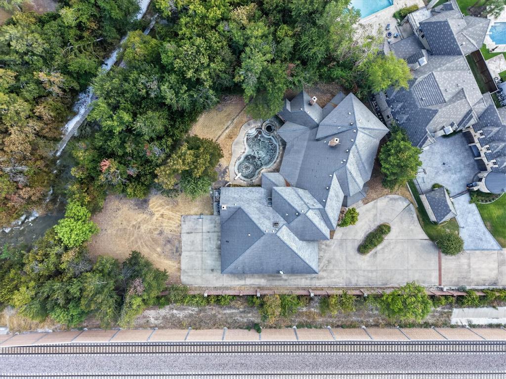 7007 Spanky Branch Court, Dallas, TX 75248