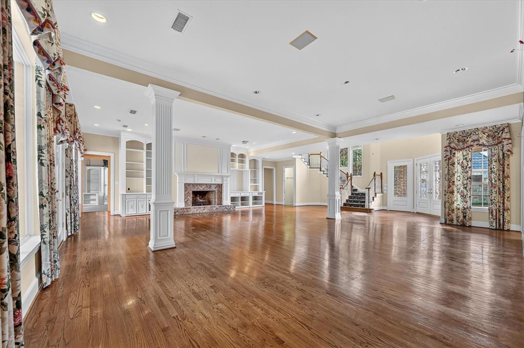 7007 Spanky Branch Court, Dallas, TX 75248