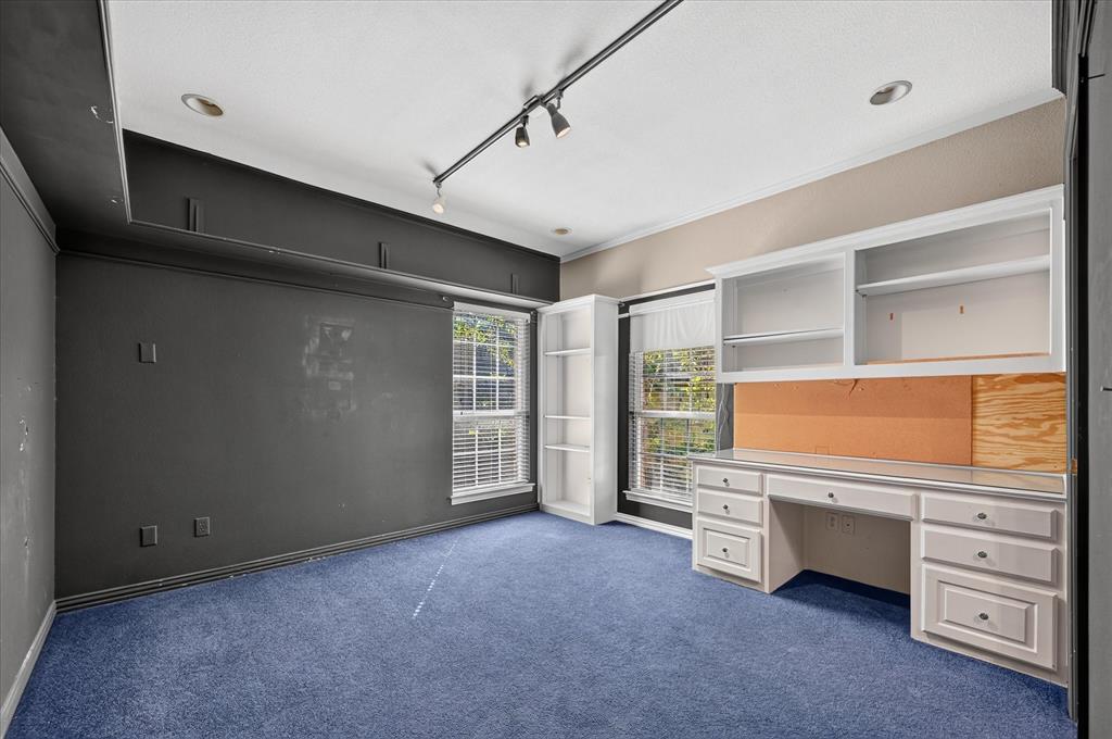 7007 Spanky Branch Court, Dallas, TX 75248