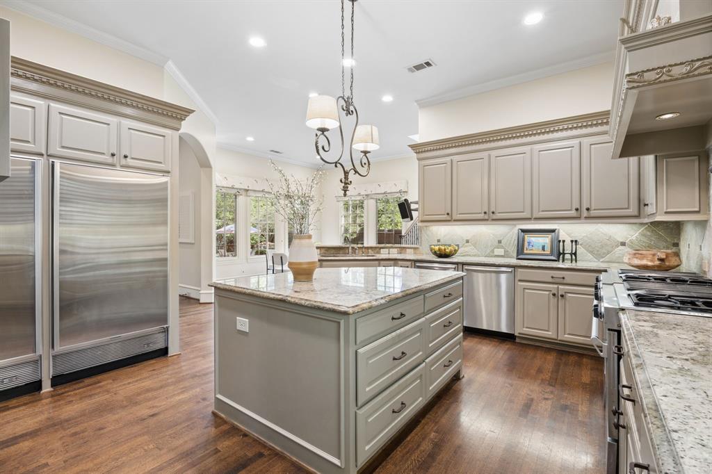 6406 Meadow Road, Dallas, TX 75230