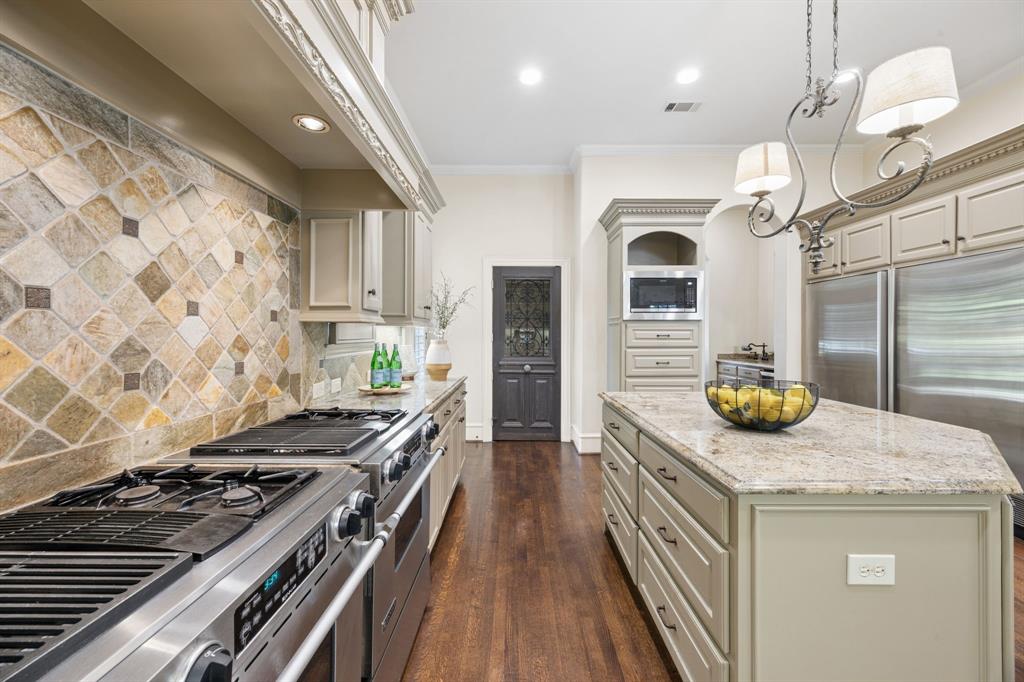 6406 Meadow Road, Dallas, TX 75230