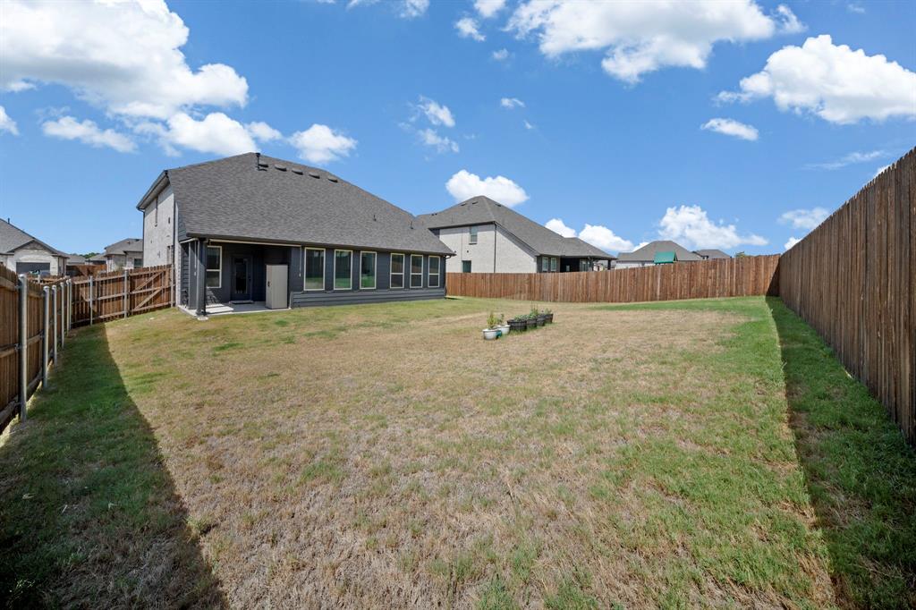412 Wabash Drive, Waxahachie, TX 75167