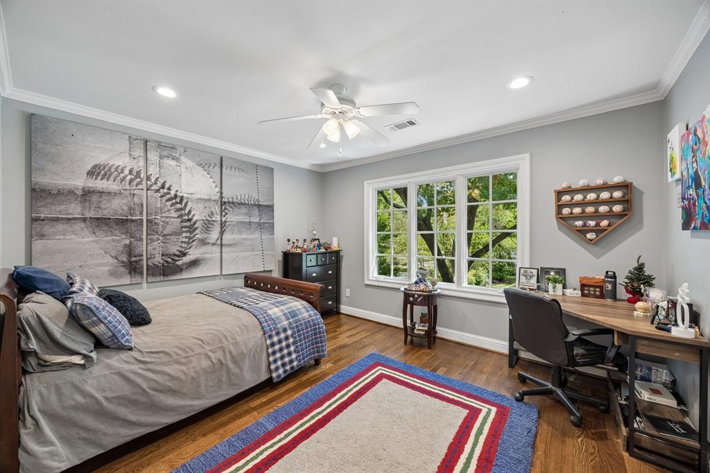8319 Forest Hills Boulevard, Dallas, TX 75218