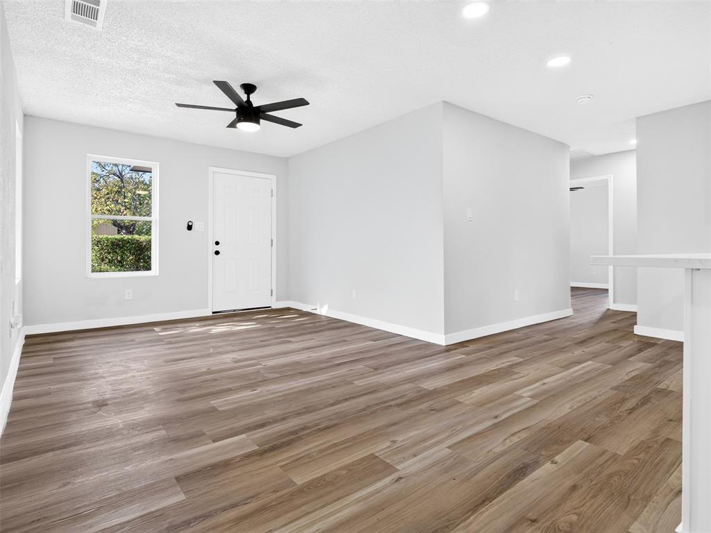 2352 Talco Drive, Dallas, TX 75241 2352 Talco Drive, Dallas, TX 75241