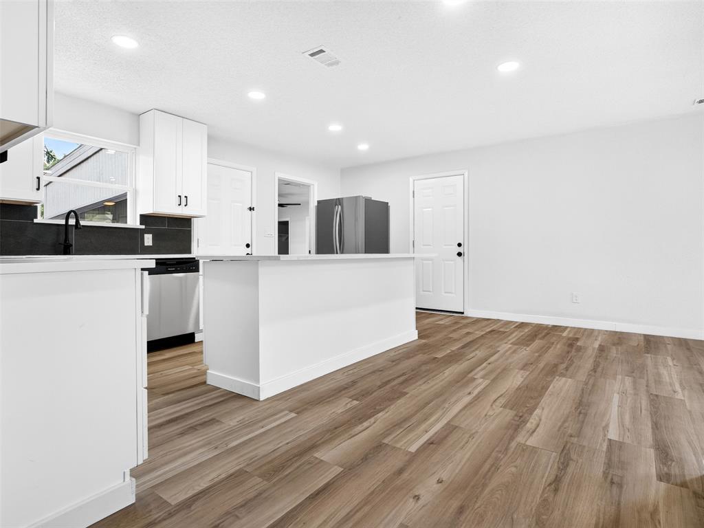 2352 Talco Drive, Dallas, TX 75241 2352 Talco Drive, Dallas, TX 75241