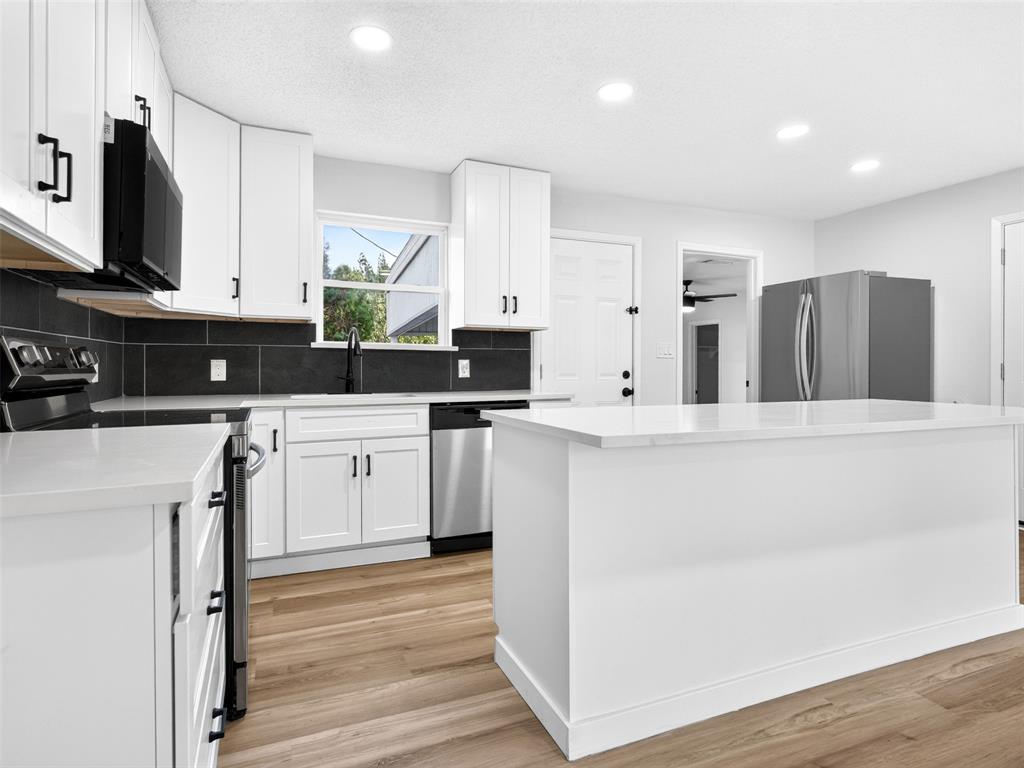 2352 Talco Drive, Dallas, TX 75241
