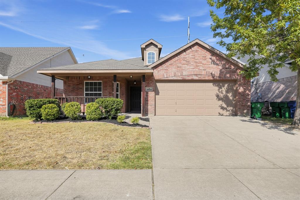 1655 Wildflower Drive, Waxahachie, TX 75165