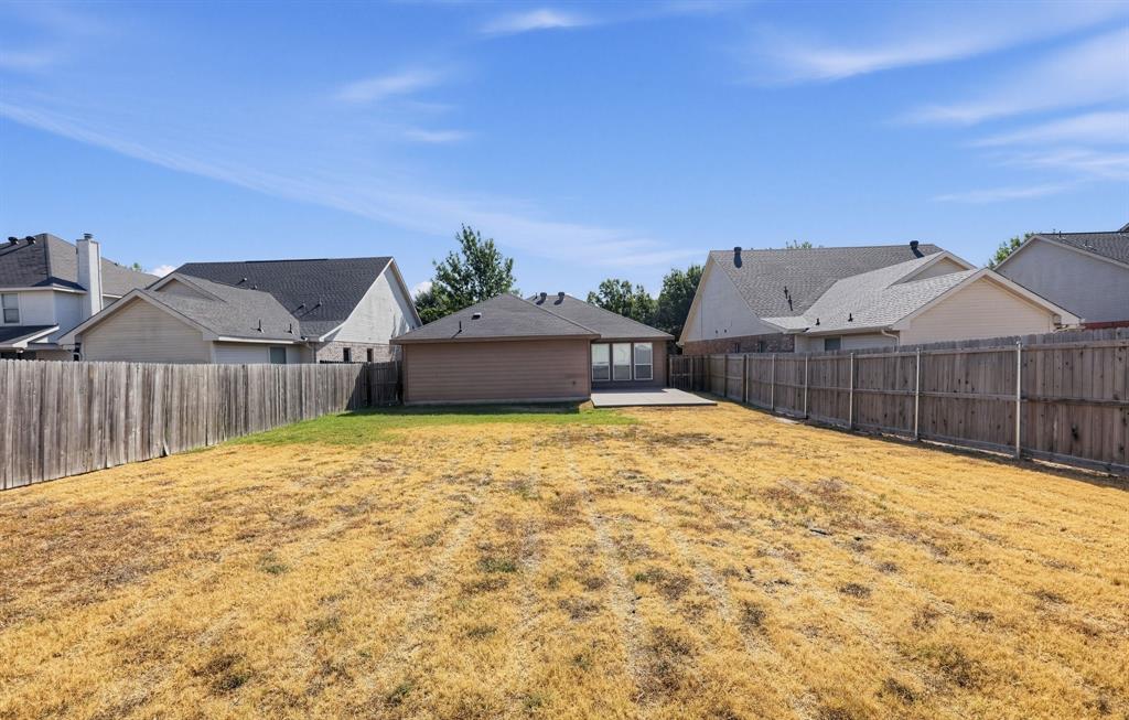 1655 Wildflower Drive, Waxahachie, TX 75165