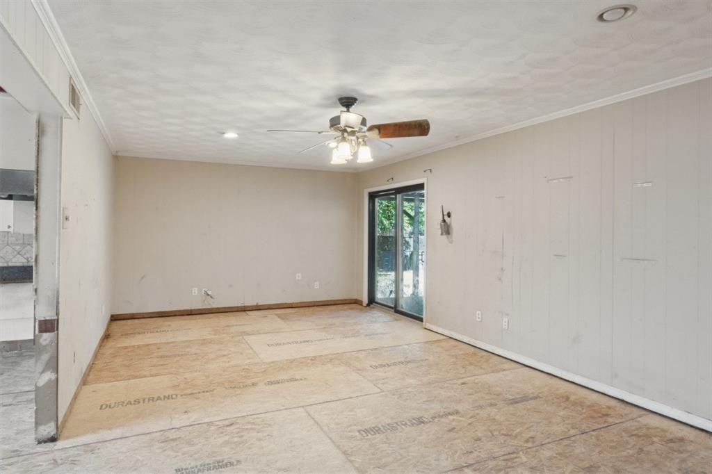 8435 Sweetwood Drive, Dallas, TX 75228