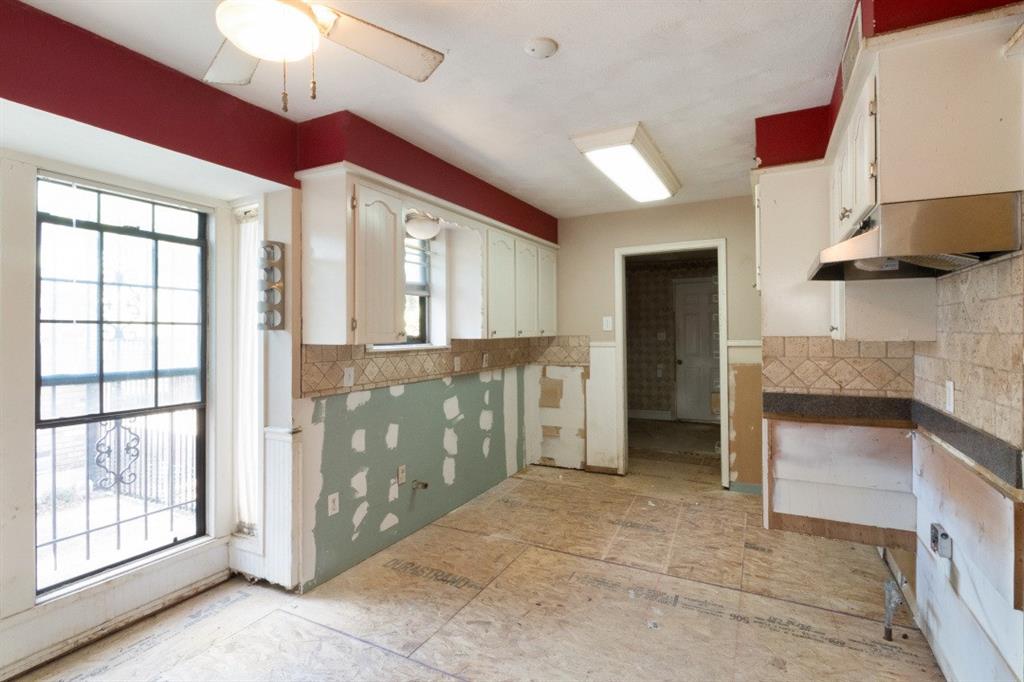 8435 Sweetwood Drive, Dallas, TX 75228