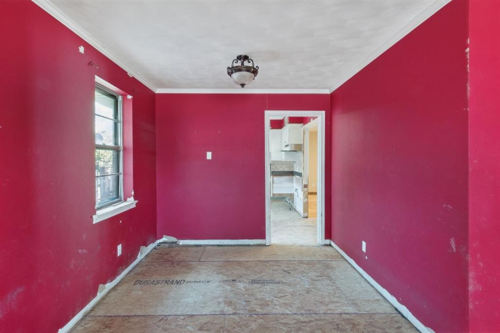 8435 Sweetwood Drive, Dallas, TX 75228