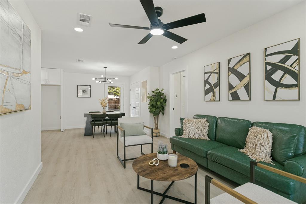 2812 E 15th Street, Plano, TX 75074 2812 E 15th Street, Plano, TX 75074