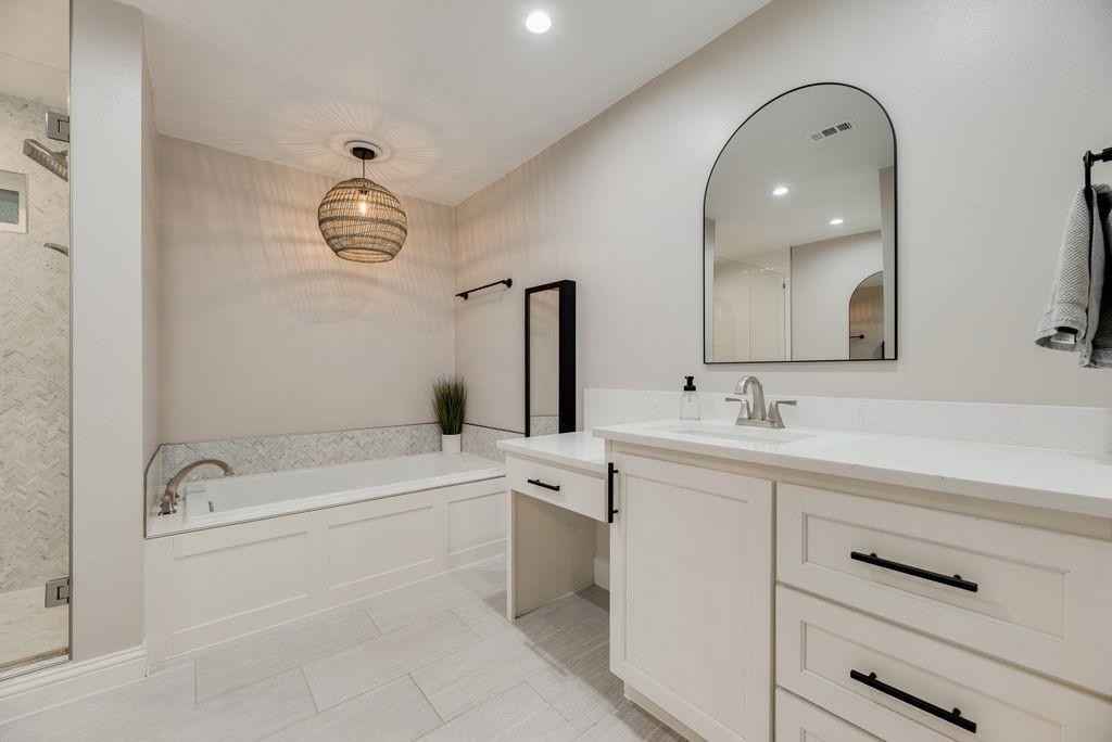3208 Robin Road, Plano, TX 75075