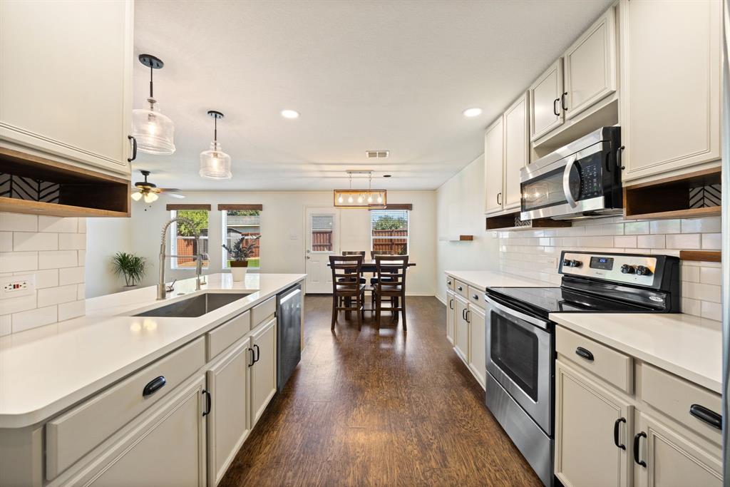 1110 Antoinette Drive, Princeton, TX 75407