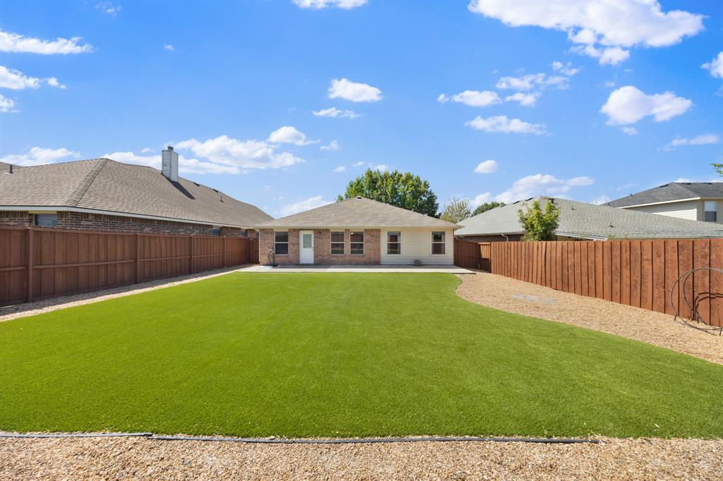 1110 Antoinette Drive, Princeton, TX 75407