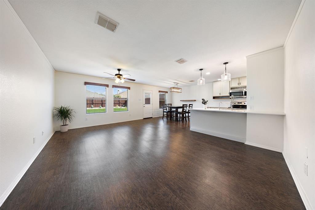 1110 Antoinette Drive, Princeton, TX 75407