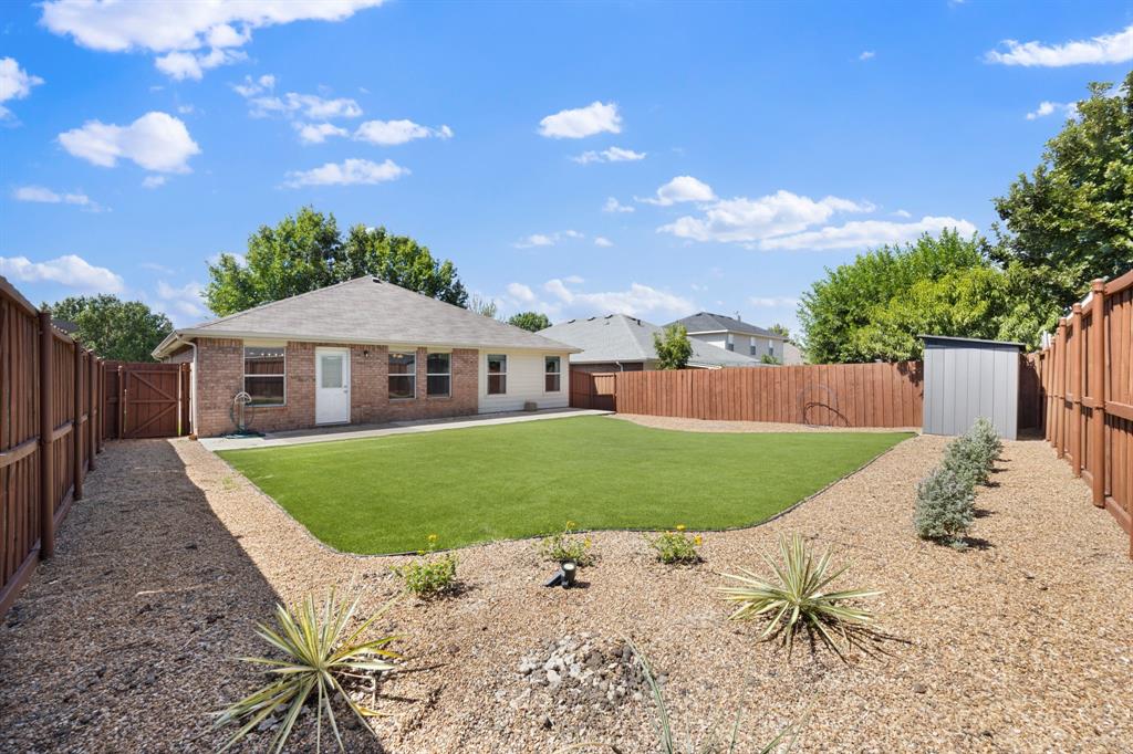 1110 Antoinette Drive, Princeton, TX 75407