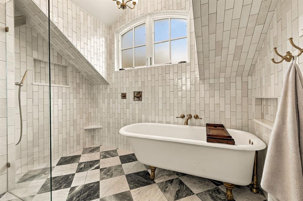 6317 Bryan Parkway, Dallas, TX 75214