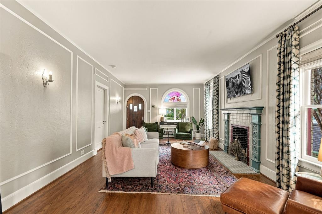 6317 Bryan Parkway, Dallas, TX 75214 6317 Bryan Parkway, Dallas, TX 75214