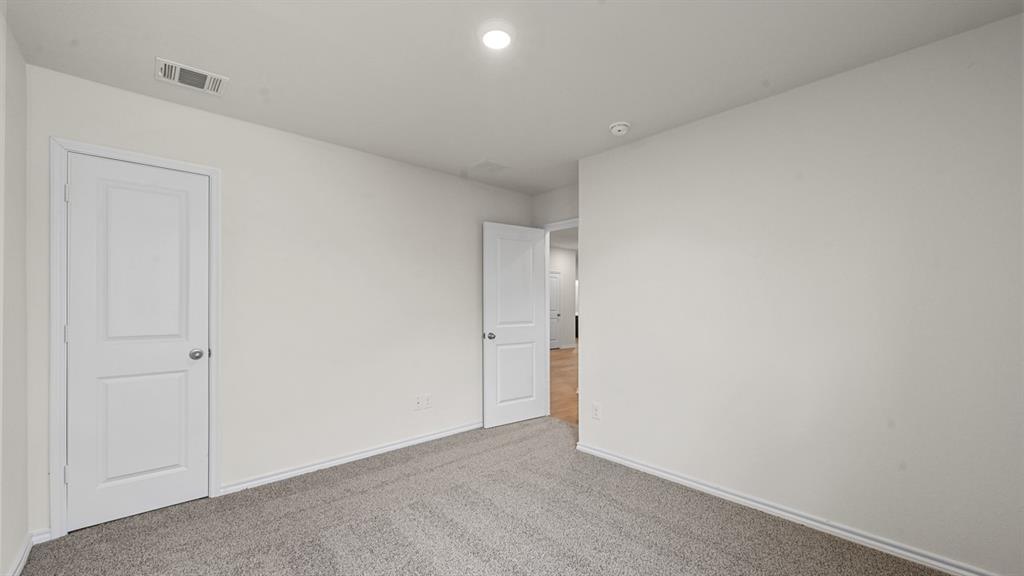 Neutral tone wall finishes