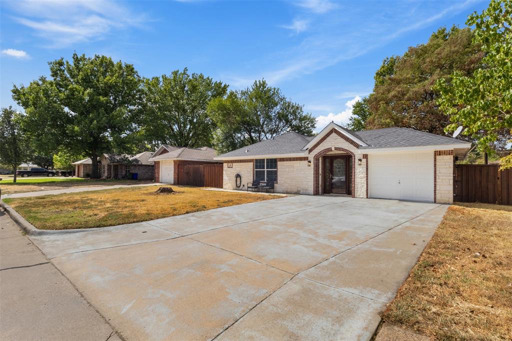 523 Glen Cove Street, Seagoville, TX 75159
