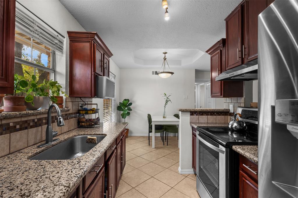523 Glen Cove Street, Seagoville, TX 75159