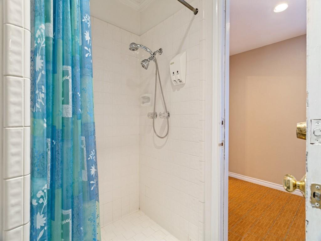 7015 Nicki Street, Dallas, TX 75252