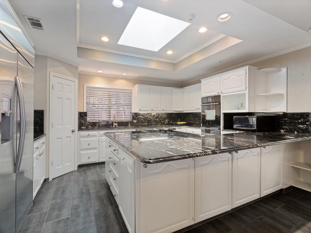 7015 Nicki Street, Dallas, TX 75252