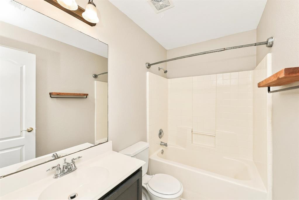 3911 Alpha Way, Midlothian, TX 76065