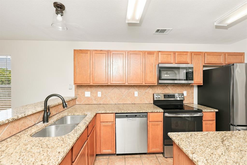 3911 Alpha Way, Midlothian, TX 76065