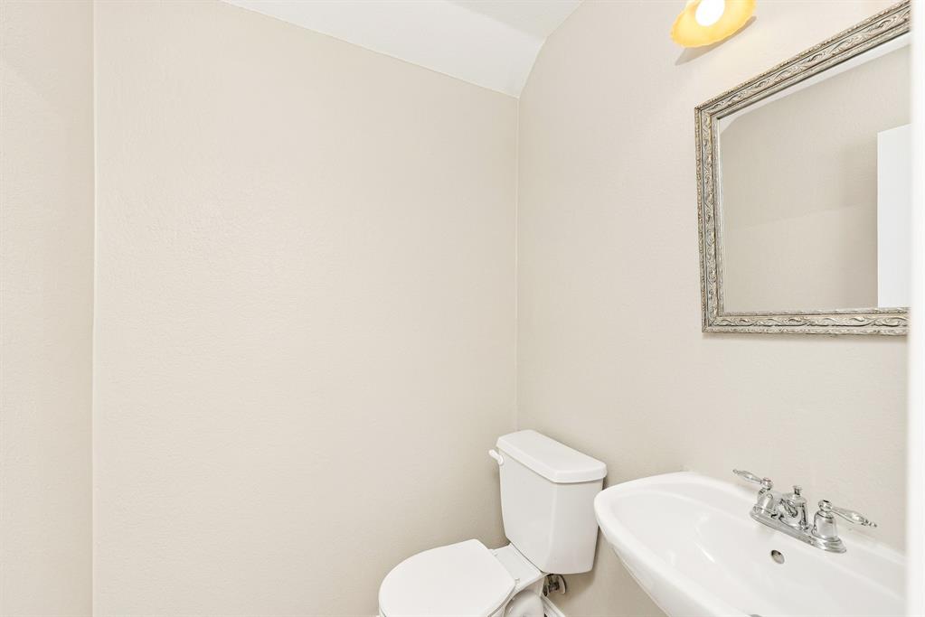 3911 Alpha Way, Midlothian, TX 76065