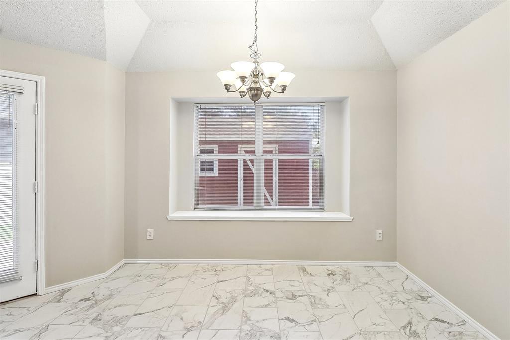 1504 Parrot Court, DeSoto, TX 75115