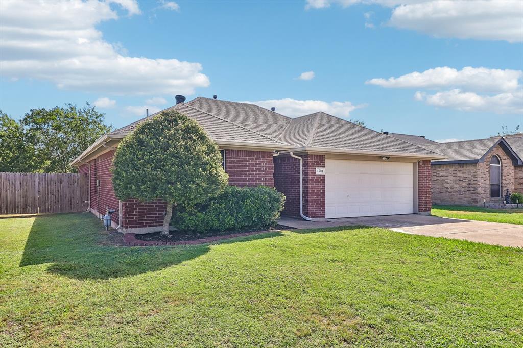 1504 Parrot Court, DeSoto, TX 75115