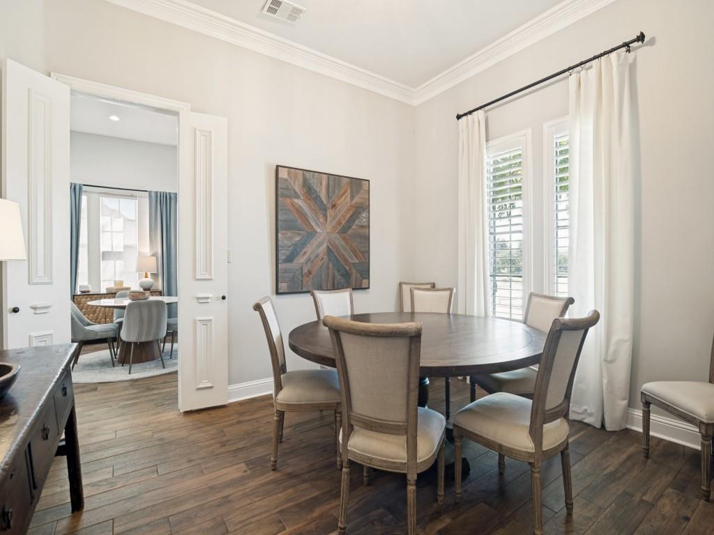 This large dining room can handle your seating needs.