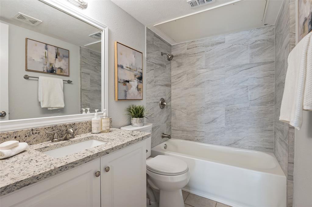 2535 Wedglea Drive, #235, Dallas, TX 75211 2535 Wedglea Drive, #235, Dallas, TX 75211