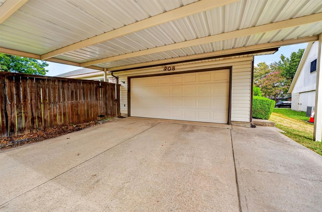 2 car garage + 2 car carport