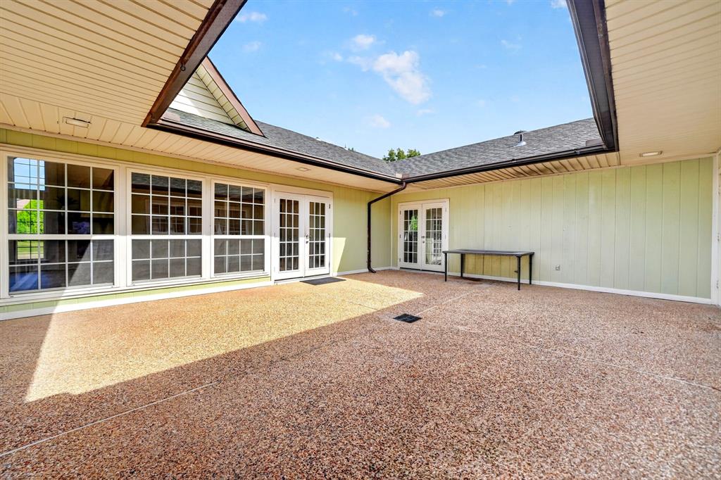 908 Via Barcelona, Mesquite, TX 75150