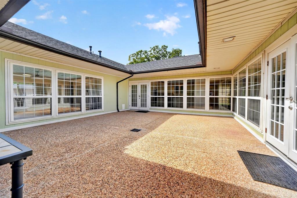 908 Via Barcelona, Mesquite, TX 75150
