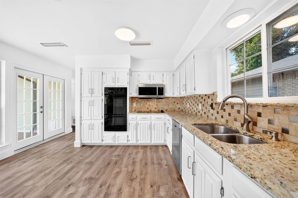 908 Via Barcelona, Mesquite, TX 75150