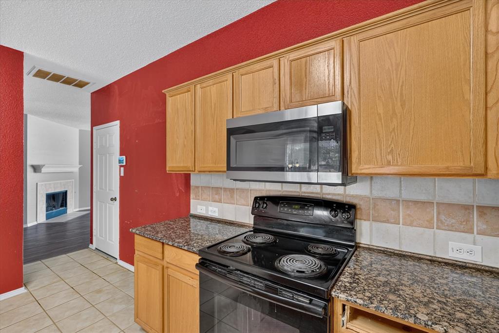 2828 Clear Creek Drive, Rockwall, TX 75032