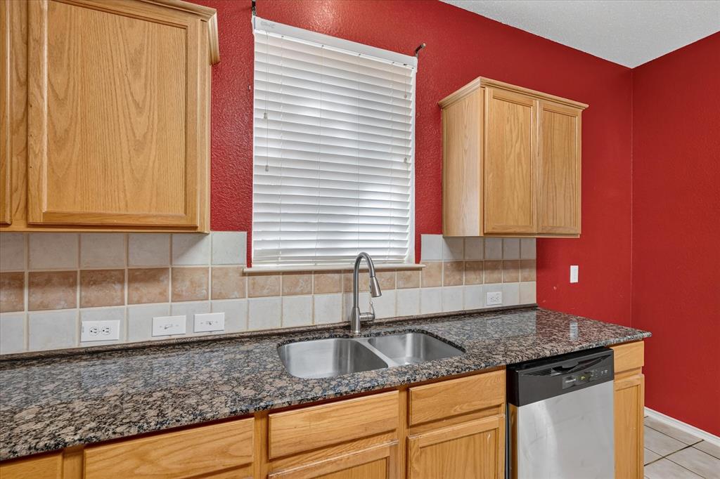 2828 Clear Creek Drive, Rockwall, TX 75032