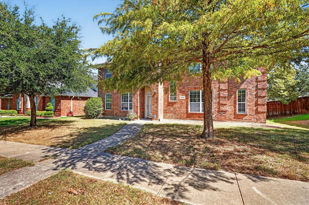 2828 Clear Creek Drive, Rockwall, TX 75032