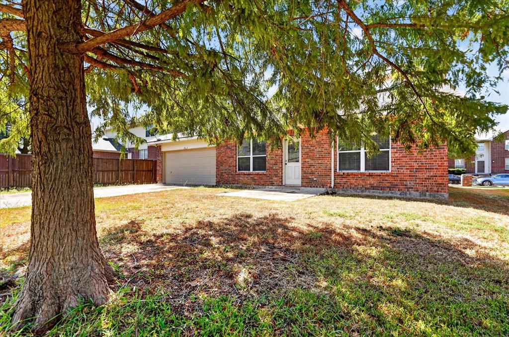 2828 Clear Creek Drive, Rockwall, TX 75032