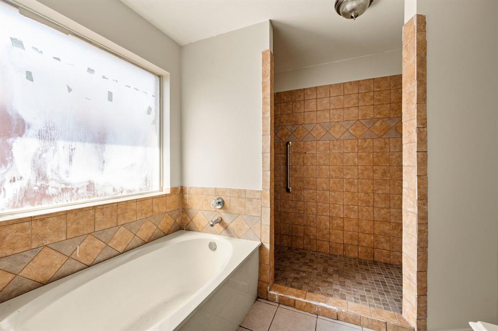 7706 Coral Way, Rowlett, TX 75088