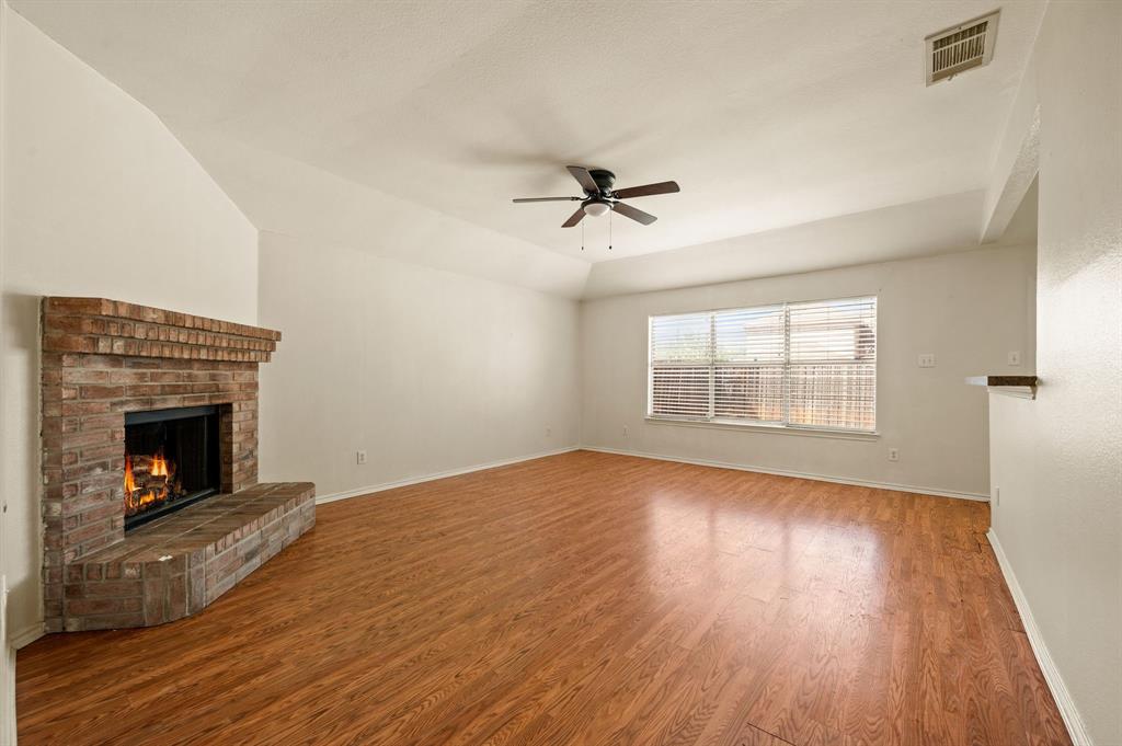 7706 Coral Way, Rowlett, TX 75088
