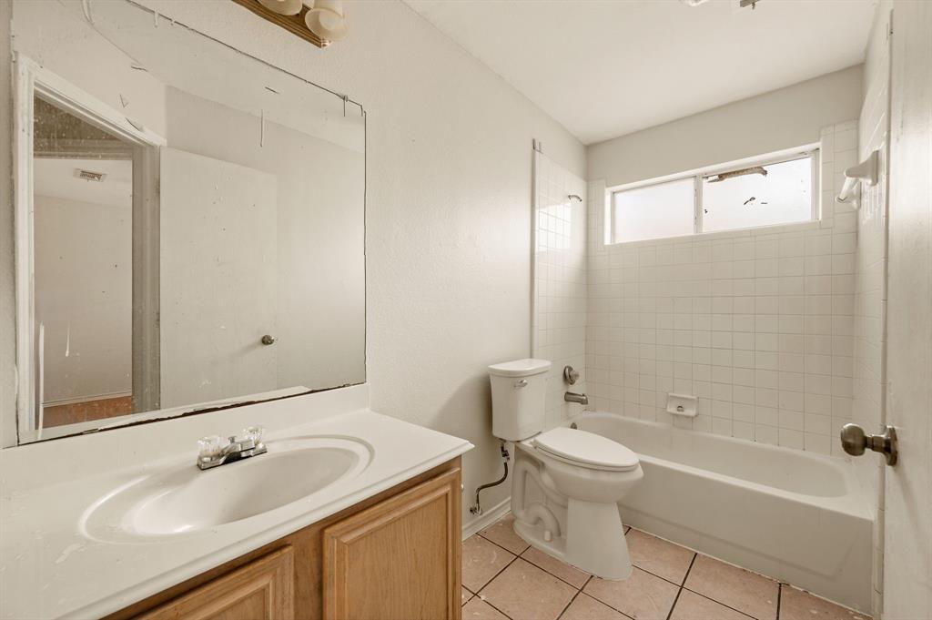 7706 Coral Way, Rowlett, TX 75088