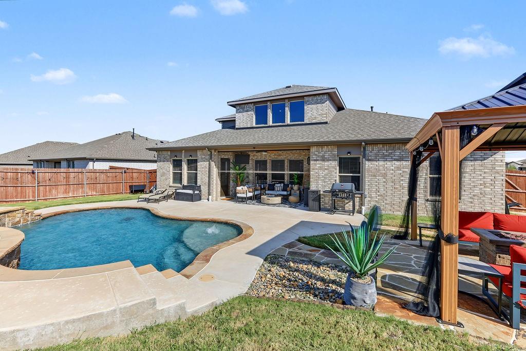 1221 Boulder Drive, Cedar Hill, TX 75104 1221 Boulder Drive, Cedar Hill, TX 75104