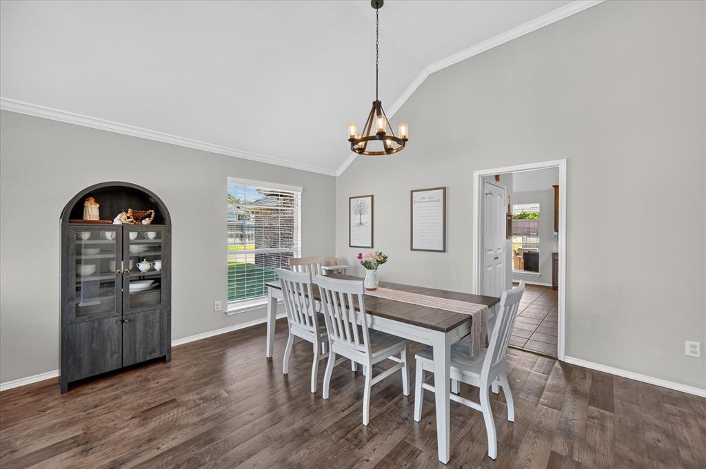 6460 Fox Run Dr., Midlothian, TX 76065 6460 Fox Run Dr., Midlothian, TX 76065